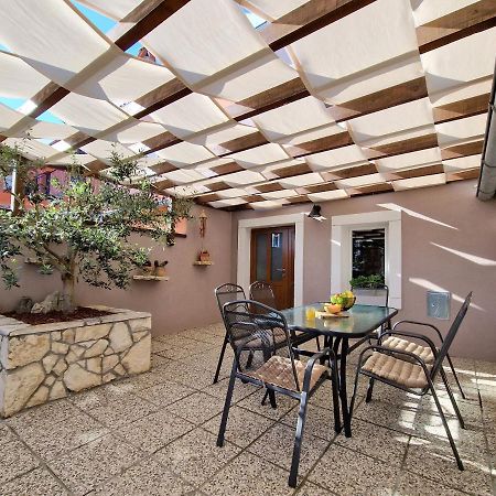 House Margerita Villa Pula Exterior photo